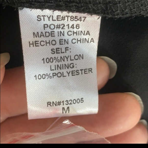 **SOLD**Entro black lace crochet trim bell sleeve top NWT - Picture 11 of 12